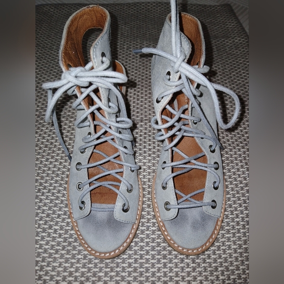 Jeffrey Campbell for Free People Laceup Open Heel Bootie Chunky Heel Sz 6.5 - Picture 7 of 13